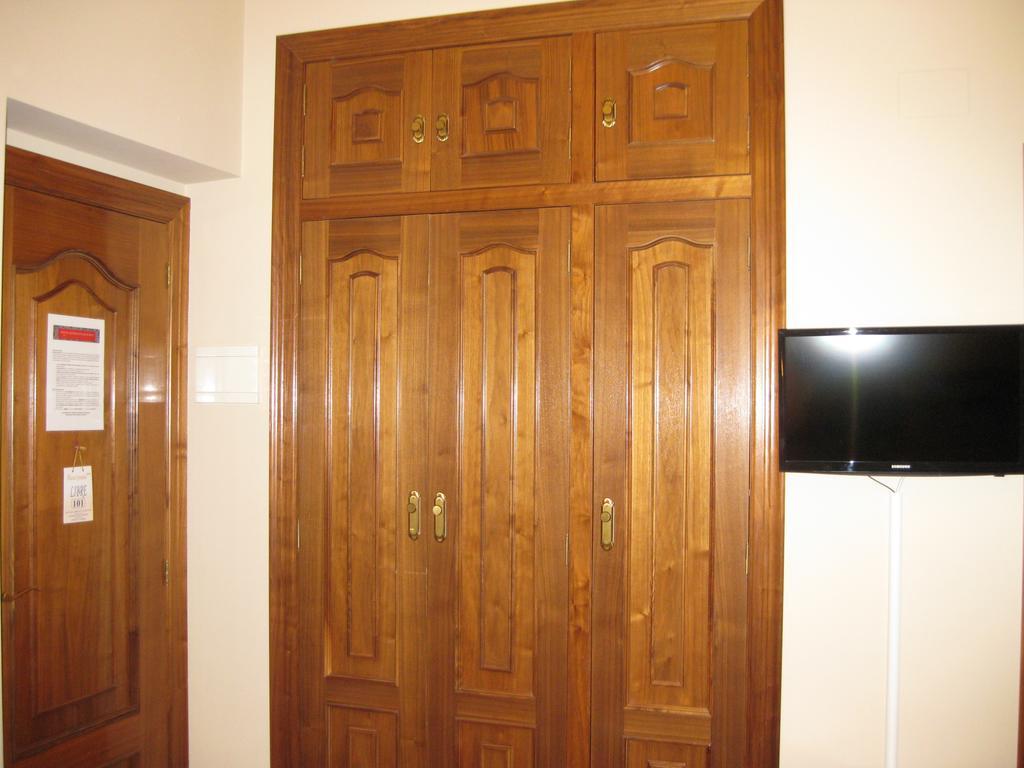 Hostal Granada Salamanca Habitación foto