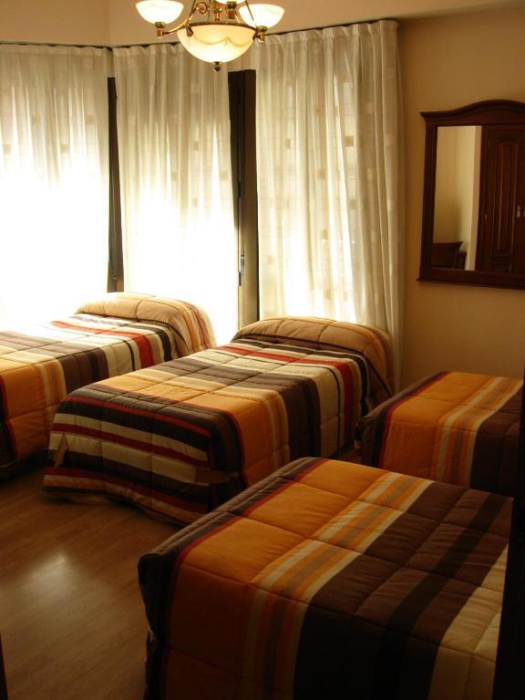 Hostal Granada Salamanca Habitación foto